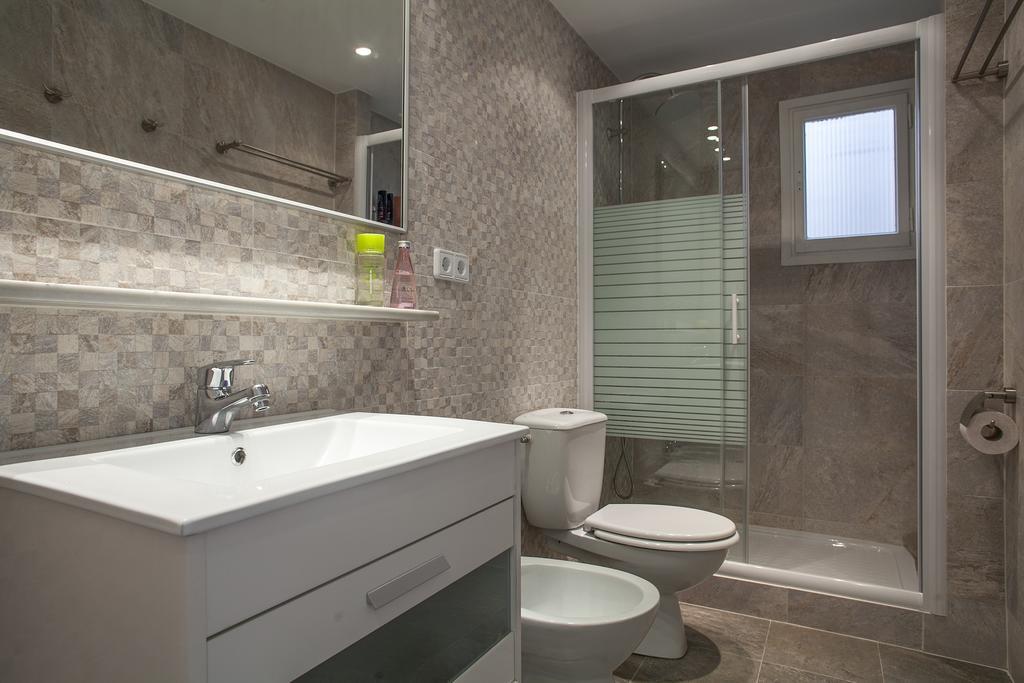 Stay U-Nique Apartments Marina III Барселона Номер фото